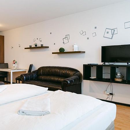 Flora Cozy Apartment Bratislava Exterior photo